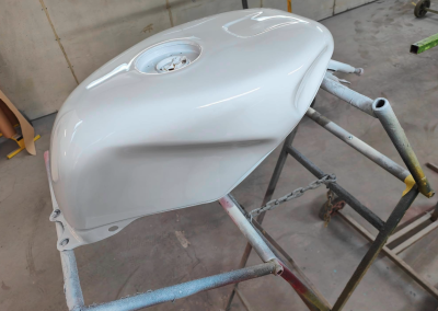 Motorbike fuel tank primed 2